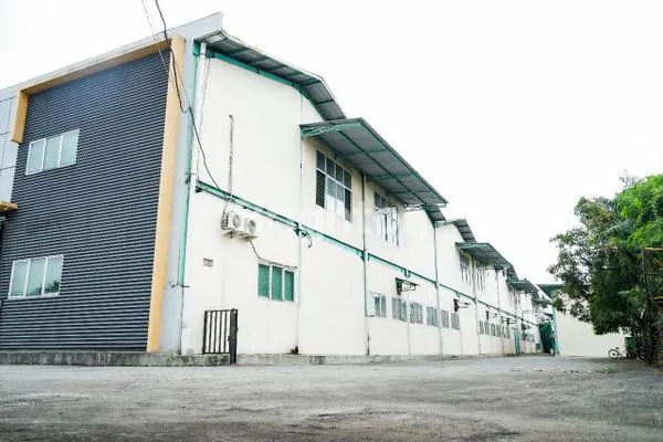 image *DIJUAL TANAH + GUDANG + KANTOR DGNUAS TANAH 33,958M2 (3,39 HA) DI JURUMUDI, DEKAT DAANMOGOT,  TANGERANG*\N(KODE RMRG2898) (5)