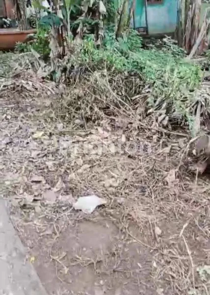 image JUAL TANAH LUAS 585M  DENGAN LOKASI STRATEGIS  D PINGGIR  JALAN UTAMA (7)