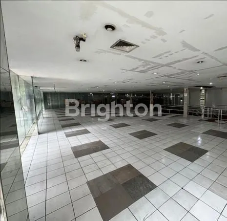 image JUAL/SEWA. BANGUNAN JL. KAPTEN PATIMURA. PRIME LOCATION. COCOK UNTUK BANK, KANTOR, DEALER MOBIL, SUPERMARKET, RESTO, SEKOLAH (5)