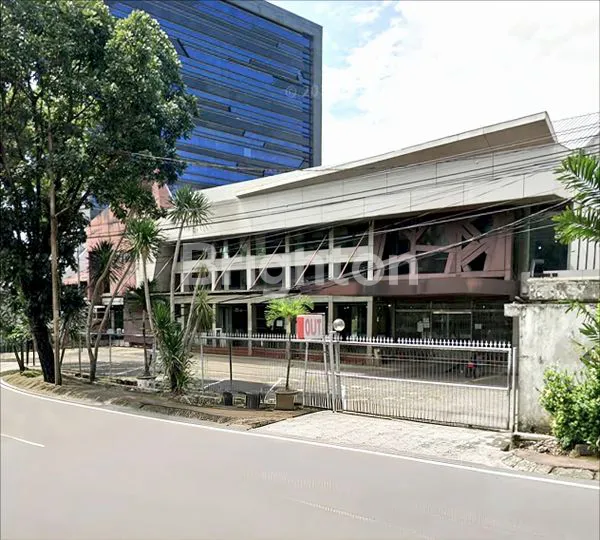 image JUAL/SEWA. BANGUNAN JL. KAPTEN PATIMURA. PRIME LOCATION. COCOK UNTUK BANK, KANTOR, DEALER MOBIL, SUPERMARKET, RESTO, SEKOLAH (1)