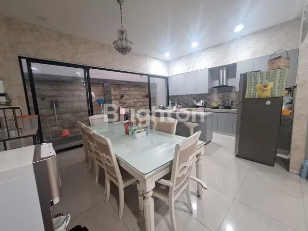 image RUMAH VILLA SIAP HUNI DI KOMPLEK MUTIARA PALACE (FULL FURNISHED) (7)