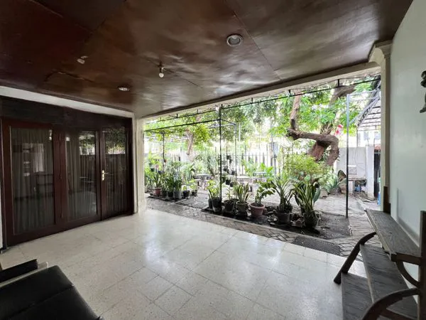 image JUAL RUMAH JALAN KARTINI SURABAYA PUSAT (1)