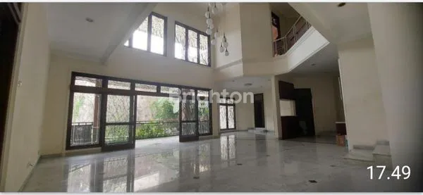 image DISEWA RUMAH 2 LANTAI DI CIPETE UTARA, KEBAYORAN BARU, JAKARTA SELATAN (3)