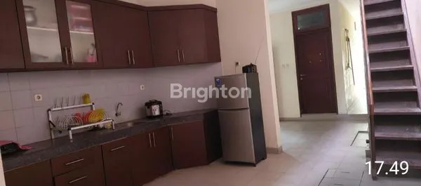image DISEWA RUMAH 2 LANTAI DI CIPETE UTARA, KEBAYORAN BARU, JAKARTA SELATAN (4)