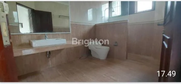 image DISEWA RUMAH 2 LANTAI DI CIPETE UTARA, KEBAYORAN BARU, JAKARTA SELATAN (5)