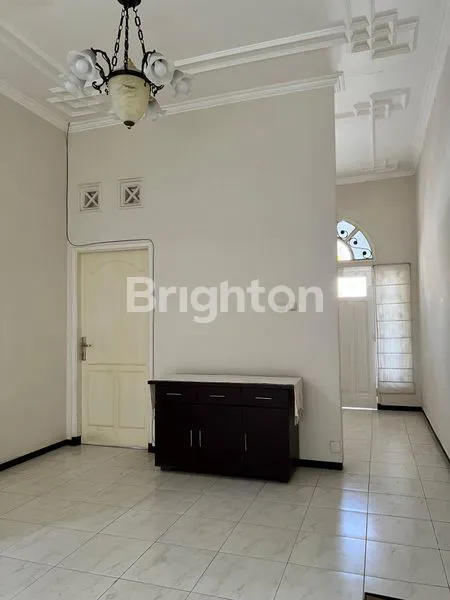 image RUMAH DI ISTANA DIENG MALANG (2)