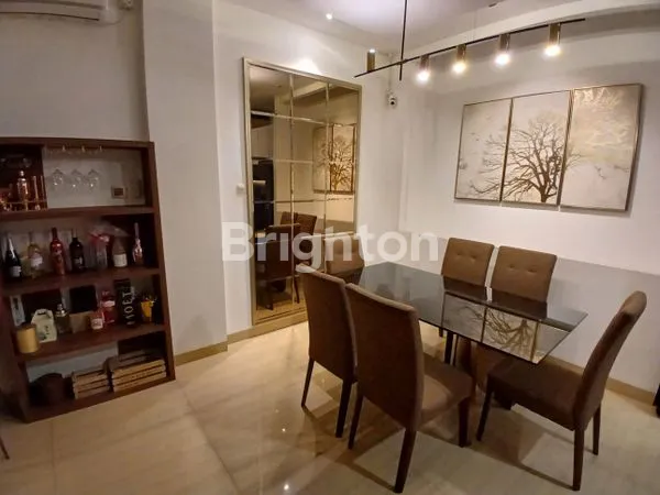 image RUMAH SIAP HUNI 4 LANTAI, STRATEGIS DI JL. KELAPA KOPYOR (7)