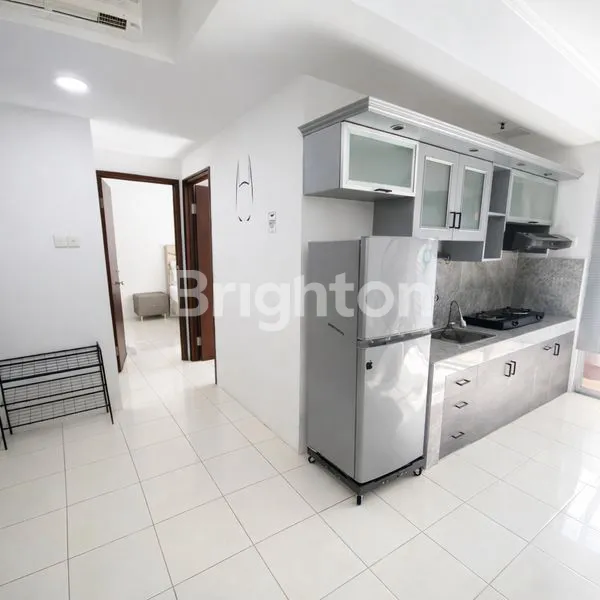 image UNIT LIKE NEW! MEDITERANIA MARINA ANCOL 2BR FULL FURNISHED - LOKASI WISATA & INVESTASI YIELD TINGGI (5)