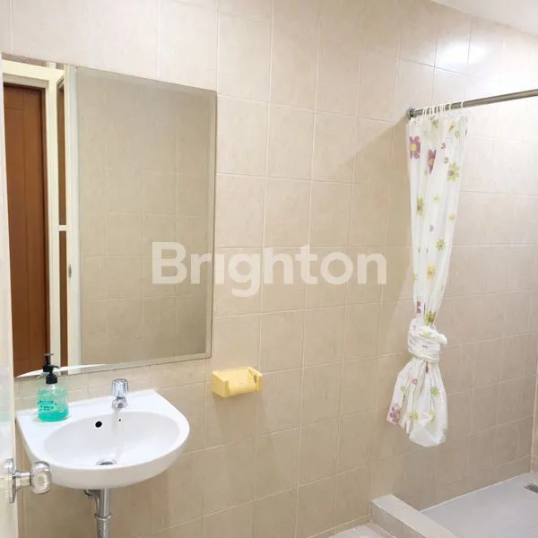 image UNIT LIKE NEW! MEDITERANIA MARINA ANCOL 2BR FULL FURNISHED - LOKASI WISATA & INVESTASI YIELD TINGGI (7)