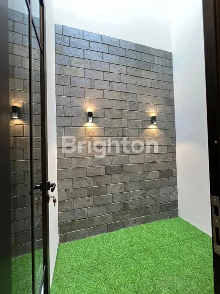 image RUMAH MEWAH LT 115 LB 200 DI CEMPAKA PUTIH (7)