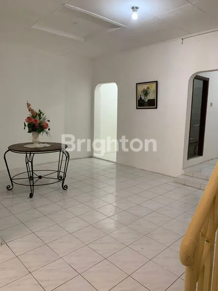 image RUMAH STRATEGIS CILANDAK, LT 123M², 5 KT (4)