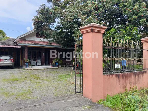 image RUMAH MEWAH, TRATEGIS, BESAR, SEJUK , JALAN LINTAS BINJAI STABAT (2)
