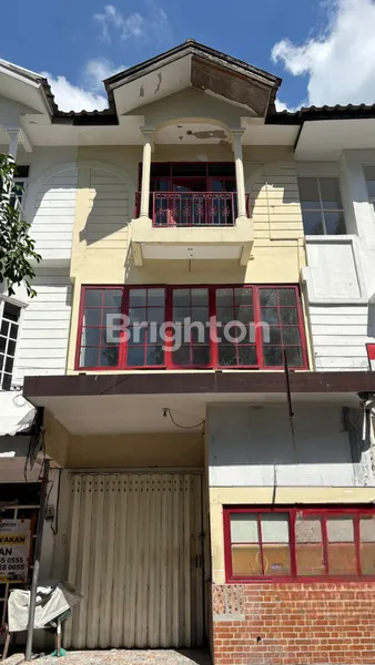 image RUKO STRATEGIS SIAP HUNI DI NOL JALAN RAYA DARMO PERMAI TIMUR, DEKAT RAYA KUPANG BARU, MAYJEND SUNGKONO, DUKUH KUPANG (1)