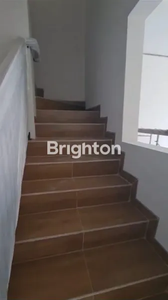 image RUMAH WIYUNG BRANTAS PERMAI, 2 LANTAI, BARU. (5)