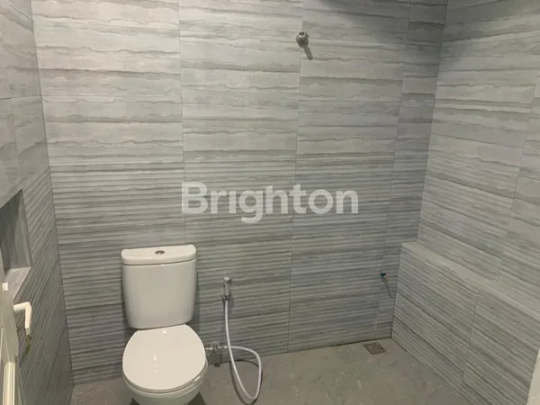 image SEWA RUMAH FURNISHED KOTABARU PARAHYANGAN BANDUNG KT4+1 HANYA 65JUTA/TAHUN (7)