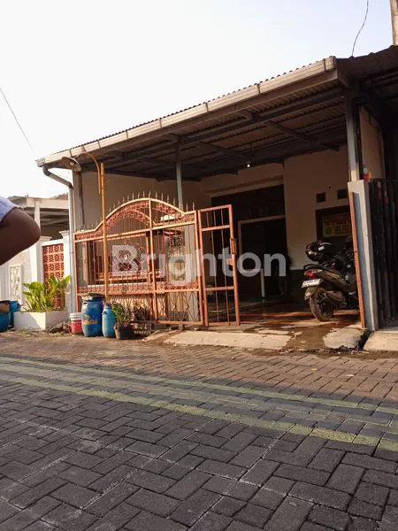 image RUMAH SIAP HUNI DI PERUM BATURSARI PLAMONGAN MRANGGEN (1)