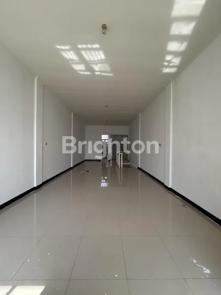 image RUKO STRATEGIS 3 LANTAI DI JALAN RAYA JENGGOLO SIDOARJO (6)