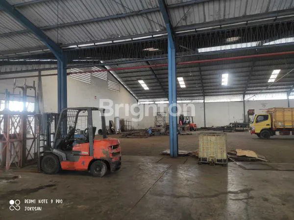 image GUDANG PREMIUN DAERAH TEMPURAN LUASAN 2.352M2 (4)