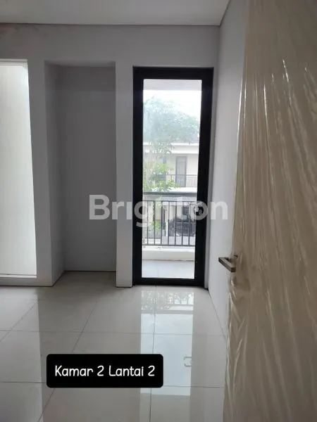 image RUMAH 2 LANTAI SHM DI PONDOK CHANDRA, WARU (7)