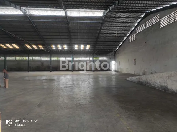 image GUDANG PREMIUM DAERAH TEMPURAN LUASAN 5.002M2 (2)