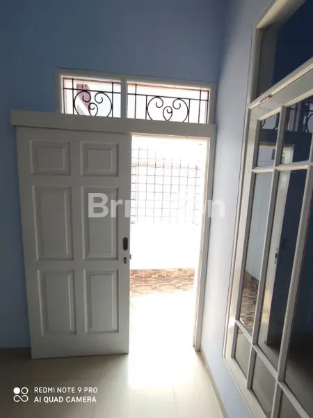 image RUMAH SEWA ARAYA 2 LANTAI 3 KAMAR TIDUR (6)