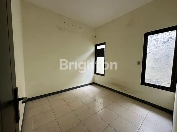 image RUMAH HOOK TARUMAJAYA BEKASI SEGARA CITY CLUSTER CELTIC MURAH (4)