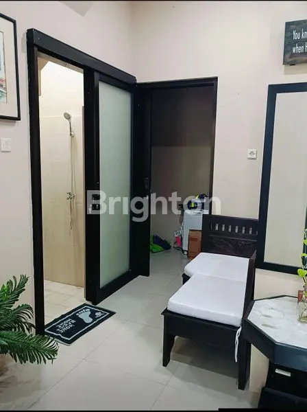 image RUMAH 2 LANTAI SIAP HUNI  DITAMAN GRIYA (7)