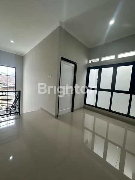 image JUAL CEPAT! RUMAH MEWAH MINIMALIS DI CINERE, SIAP HUNI & BEBAS BANJIR (2)