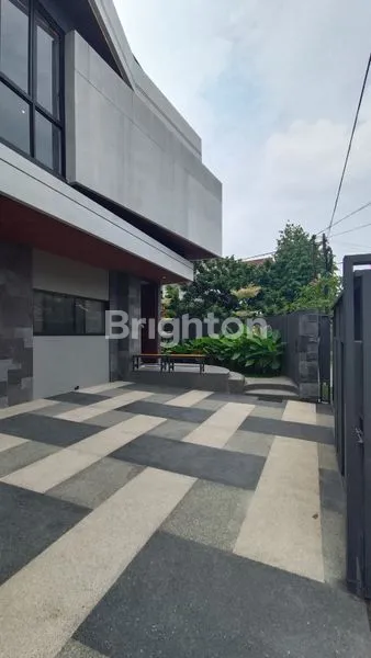 image RUMAH HOOK MEWAH 2 LANTAI DI MANYAR, DEKAT SEKOLAH PETRA (2)