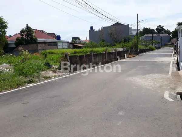 image DIJUAL TANAH LUAS 500M² SIAP DIBANGUN,LOKASI STRATEGIS DEKAT KOTA. (2)