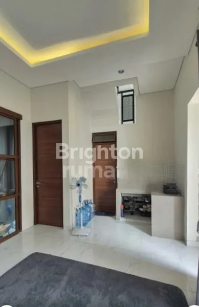 image RUMAH BARU 2 LANTAI SIAP HUNI DI BOJONGSARI. HANYA 900 JUTAAN. (3)