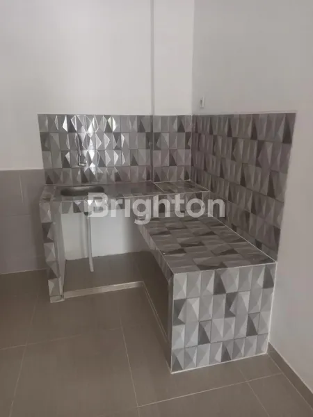 image RUMAH BARU GRESS KAWASAN STRATEGIS WIGUNA TIMUR, SURABAYA TIMUR (5)