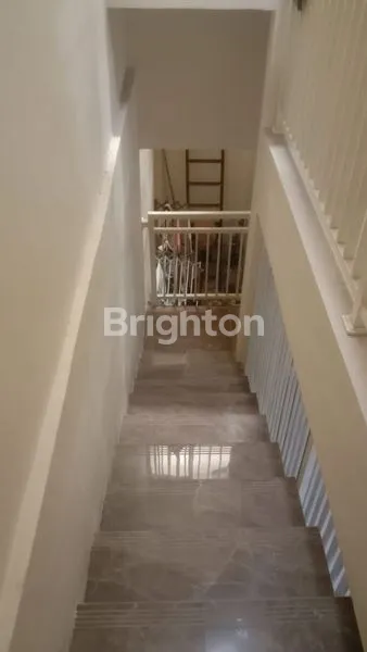 image RUMAH 2 LANTAI SIAP HUNI DI GREEN PARK REGENCY (4)