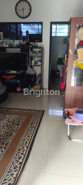 image RUMAH 2 LANTAI SIAP HUNI - HANYA 675 JT DEKAT EXIT TOL CILEUNYI (2)