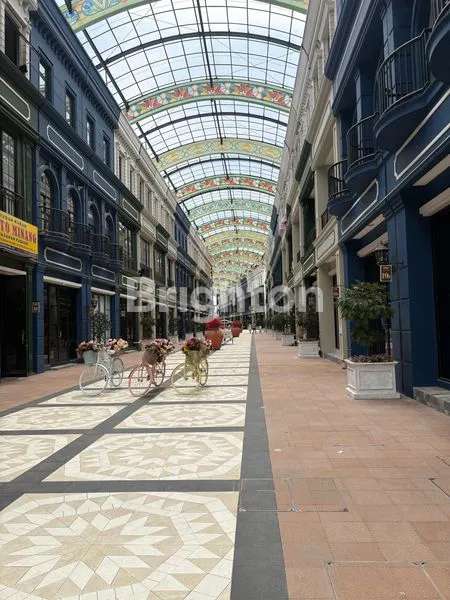 image RUKAN STRATEGIS 3,5 LANTAI 2 UNIT EURO ASIA OSAKA PIK 2 (2)