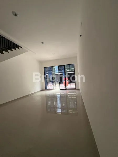 image RUKAN STRATEGIS 3,5 LANTAI 2 UNIT EURO ASIA OSAKA PIK 2 (3)