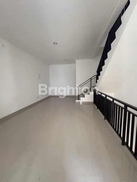 image RUKAN STRATEGIS 3,5 LANTAI 2 UNIT EURO ASIA OSAKA PIK 2 (5)