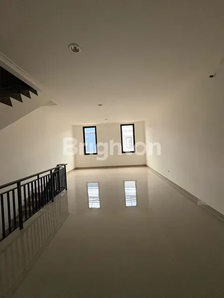 image RUKAN STRATEGIS 3,5 LANTAI 2 UNIT EURO ASIA OSAKA PIK 2 (8)