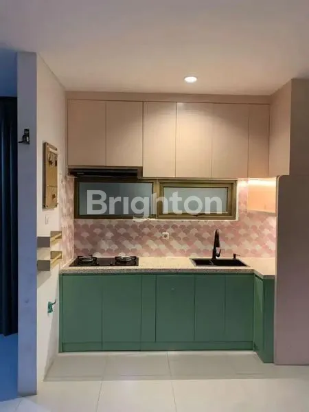 image RUMAH HOOK MEWAH DI SPRINGHILL, FULL FURNISHED & SIAP HUNI (5)