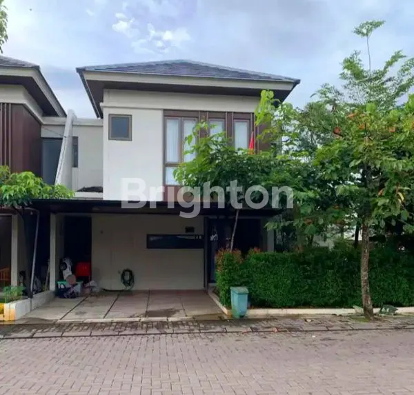 image RUMAH HOOK MEWAH DI SPRINGHILL, FULL FURNISHED & SIAP HUNI (1)