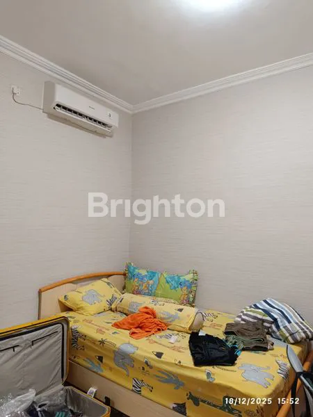 image JUAL RUMAH KEBRAON 1/5 LANTAI MASIH SANGAT TERAWAT  (5)