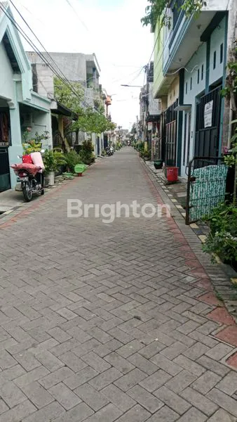 image INVESTASI IDEAL: RUMAH 2.5 LANTAI, SHM, AREA KENJERAN (3)