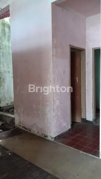 image RUMAH AREA PUNCAK BURING INDAH,SELANGKAH KE GOR,10 MENIT KE EXIT TOL MADYOPURO,5  MENIT KE PASAR GADANG (2)