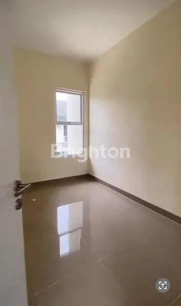 image RUMAH HOOK 2 LANTAI DI SERPONG GARDEN 1, LT 190M² (5)