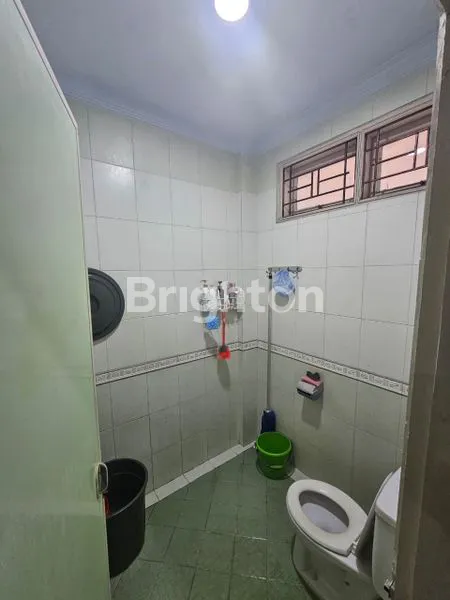 image RUKO 3 LANTAI SIAP USAHA, SHM DI JLN BUKIT BARISAN (3)