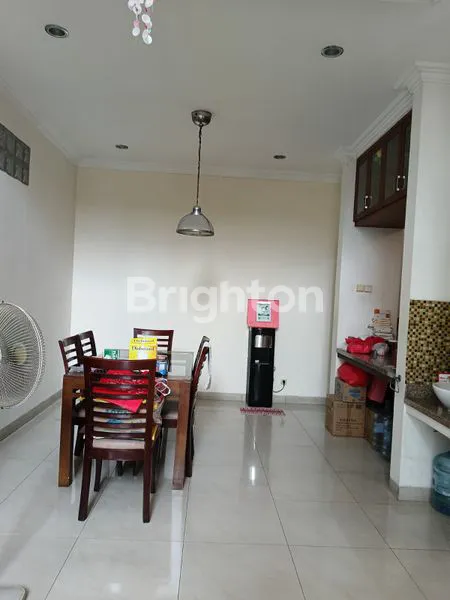 image RUMAH MEWAH SIAP HUNI MUARA KARANG  (6)