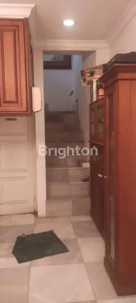 image RUMAH 2 LANTAI STRATEGIS DAERAH TEBET JAKARTA SELATAN (3)
