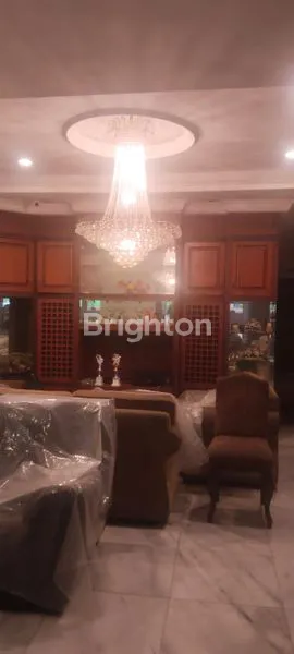 image RUMAH 2 LANTAI STRATEGIS DAERAH TEBET JAKARTA SELATAN (1)