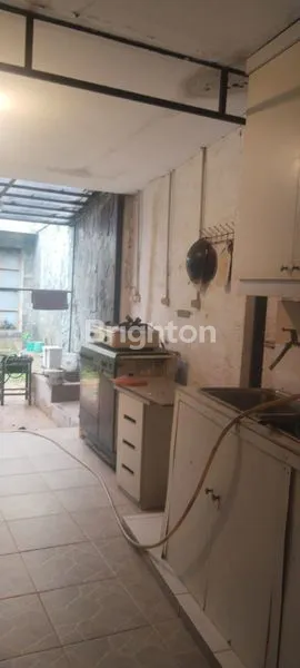 image RUMAH 2 LANTAI STRATEGIS DAERAH TEBET JAKARTA SELATAN (5)