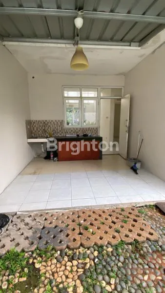 image RUMAH TUMBUH BACKYARD LUAS DI KOMPLEK CITRA GRAN CIBUBUR (5)